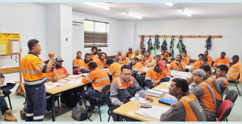 Lihir electricians pass NEA examinations
